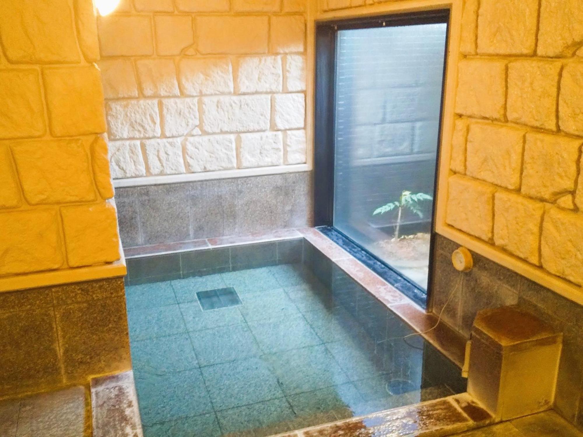 Route-inn 3*